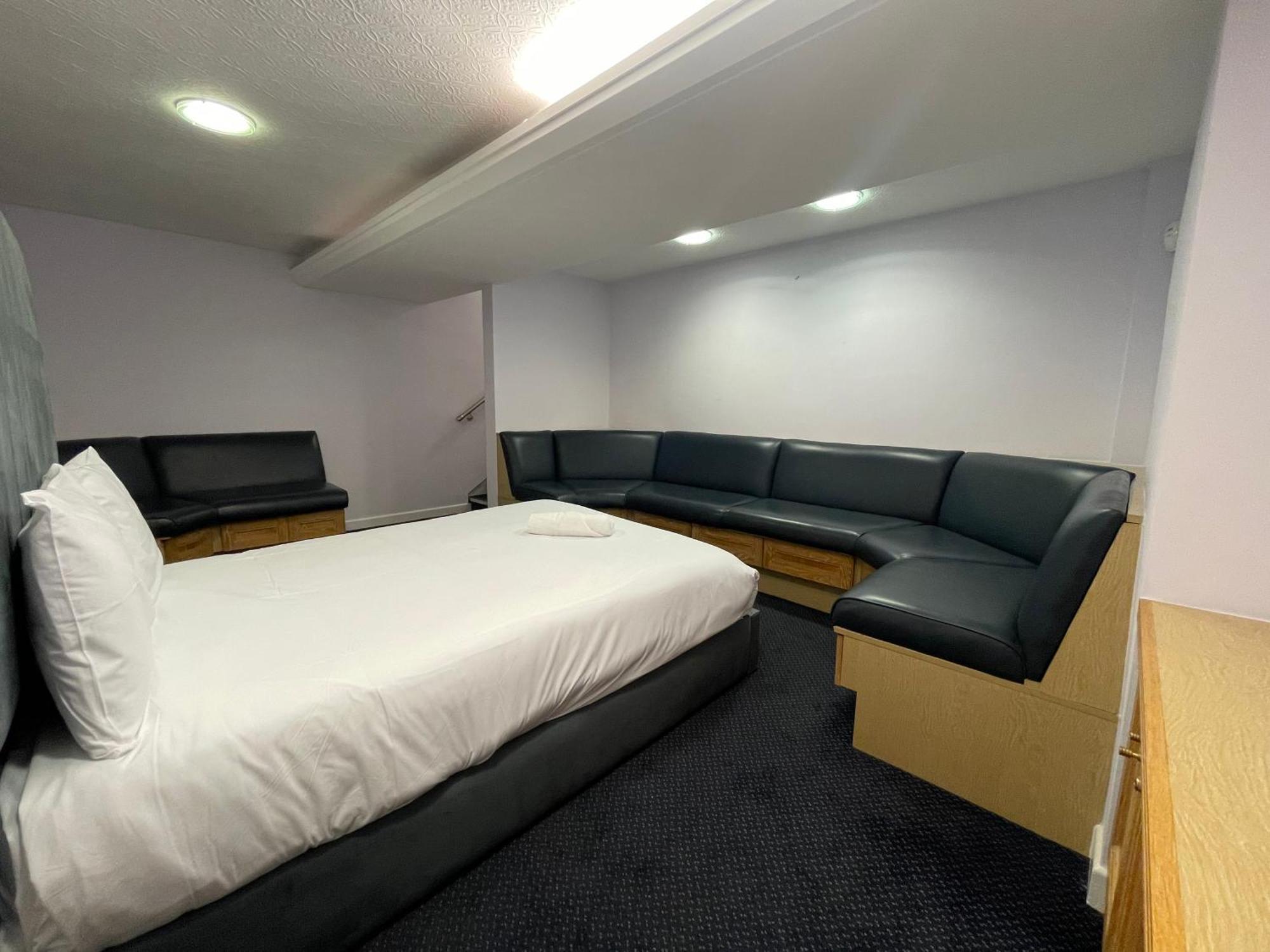 Tch Lodge Bolton Exteriér fotografie